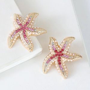 Starfish Earrings in Pink Crystal. Brand new!